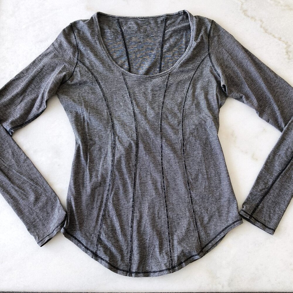 Lululemon Between The Lines Long Sleeve top / shirt (Grey Stripe / Black White)